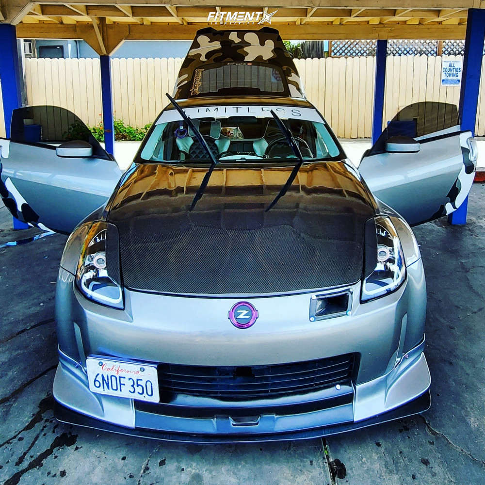 2003 Nissan 350Z Base With 20x9 XXR 527d And Toyo Tires 245x35 On 2003-nissan-350z-base-with-20x9-xxr-527d-and-toyo-tires-245x35-on