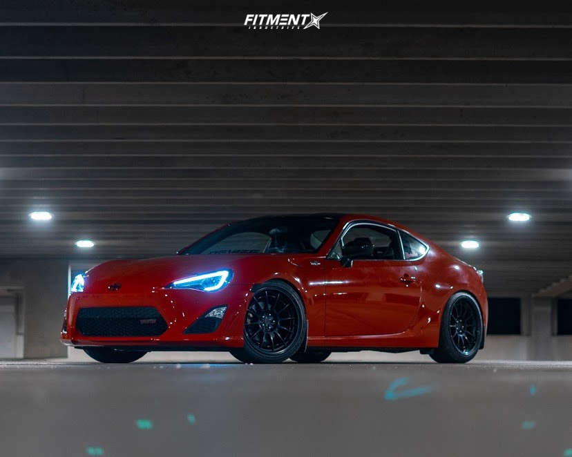 その他 5-9235 ANTIME BORNAGAIN Enkei NT03M 18x9.5 40 Black | 365-895-6540BK | Fitment