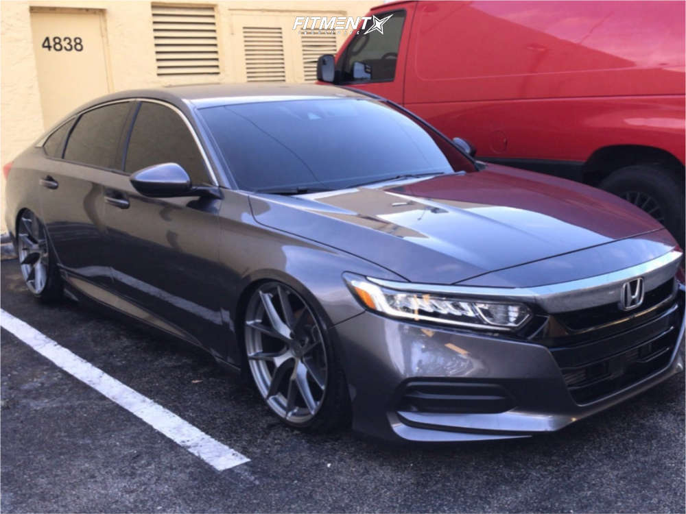 2019 Honda Accord LX with 20x9 Aodhan Aff7 and Lexani 215x35 on