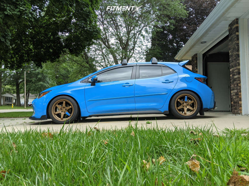2019 Toyota Corolla XSE with 17x9 9SiX9 SIX-1 and Achilles