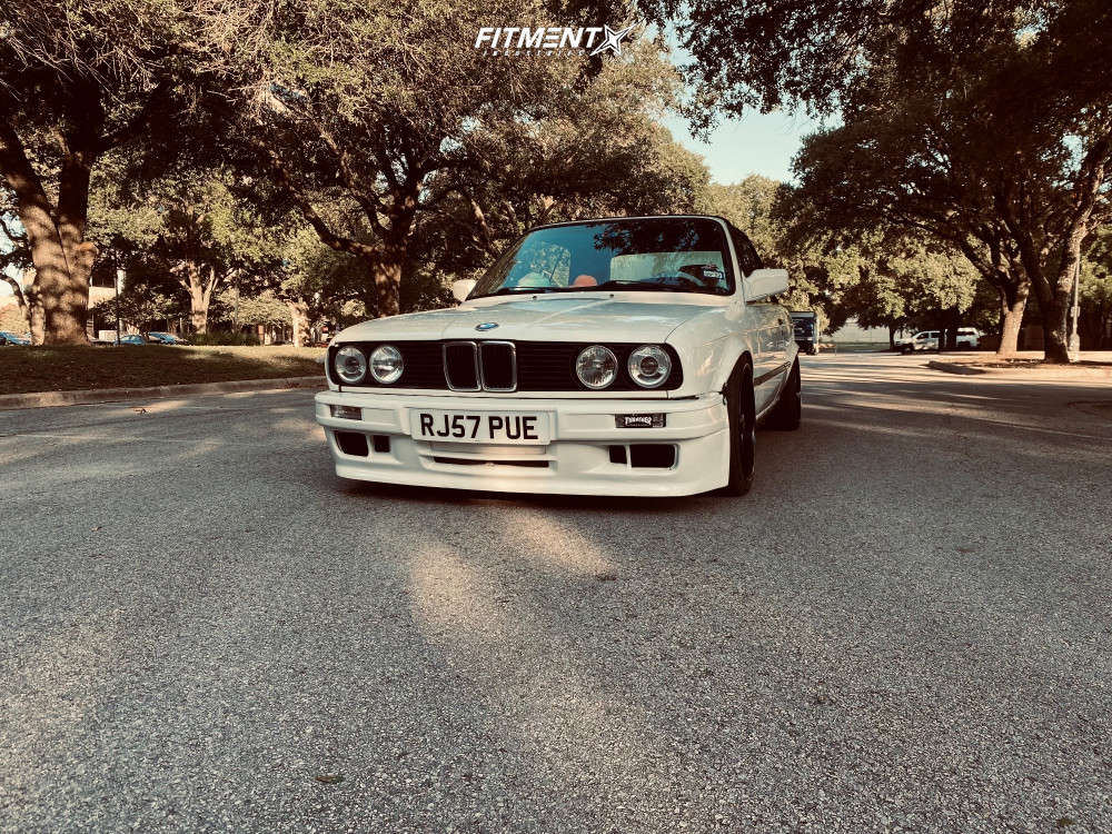 1989 BMW 325i Base with 17x8 BBS Style 5 and Yokohama 195x40 on ...