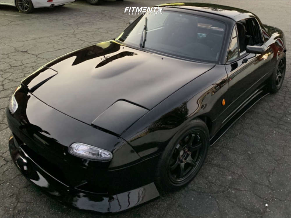 1994 Mazda MX-5 Miata Base with 15x8 Rays Engineering Gramlights