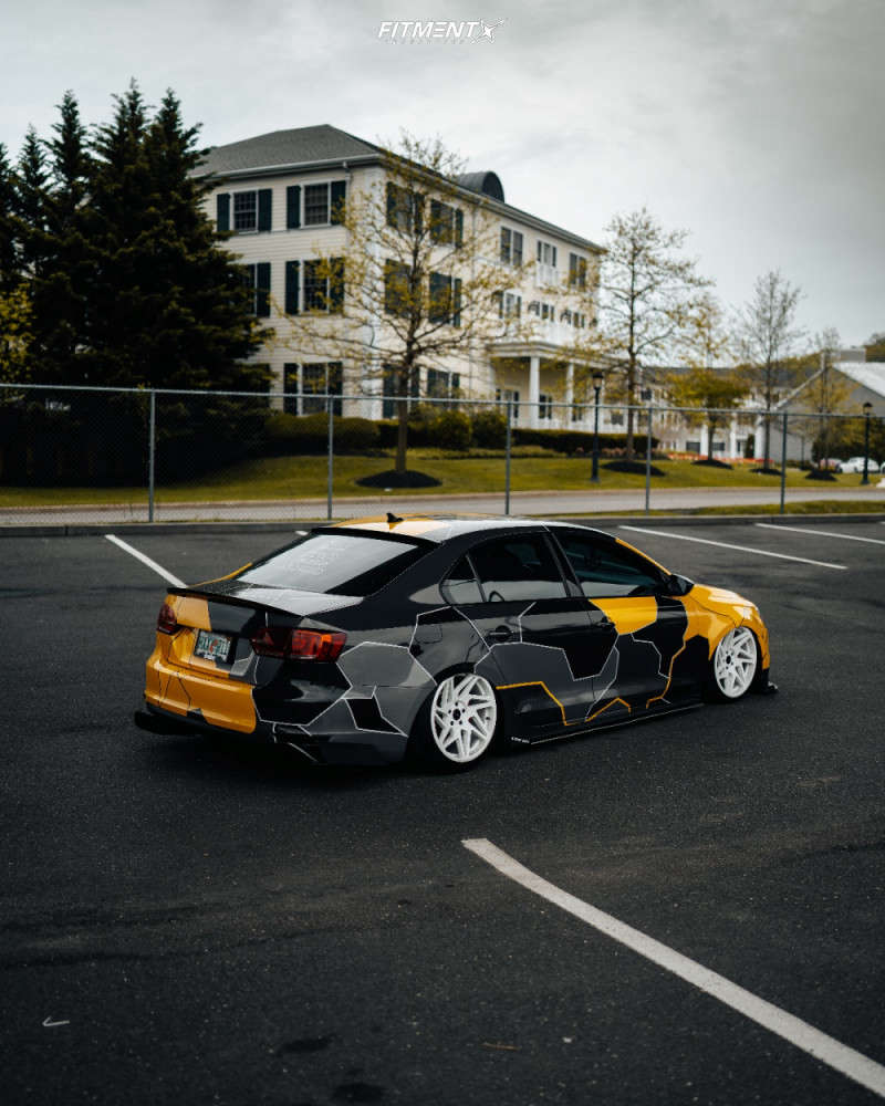 2014 Volkswagen Jetta GLI with 18x9.5 Regen5 R31 and Achilles 215x40 on ...