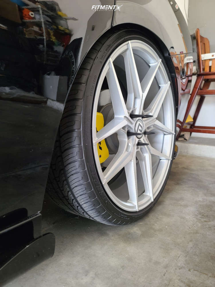 2018 Dodge Charger R/T with 22x9 Pinnacle Splendent and Vercelli 265x30 ...