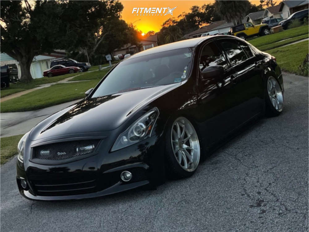 2012 INFINITI G37 X with 19x9.5 Aodhan Ds02 and Achilles 225x35 on