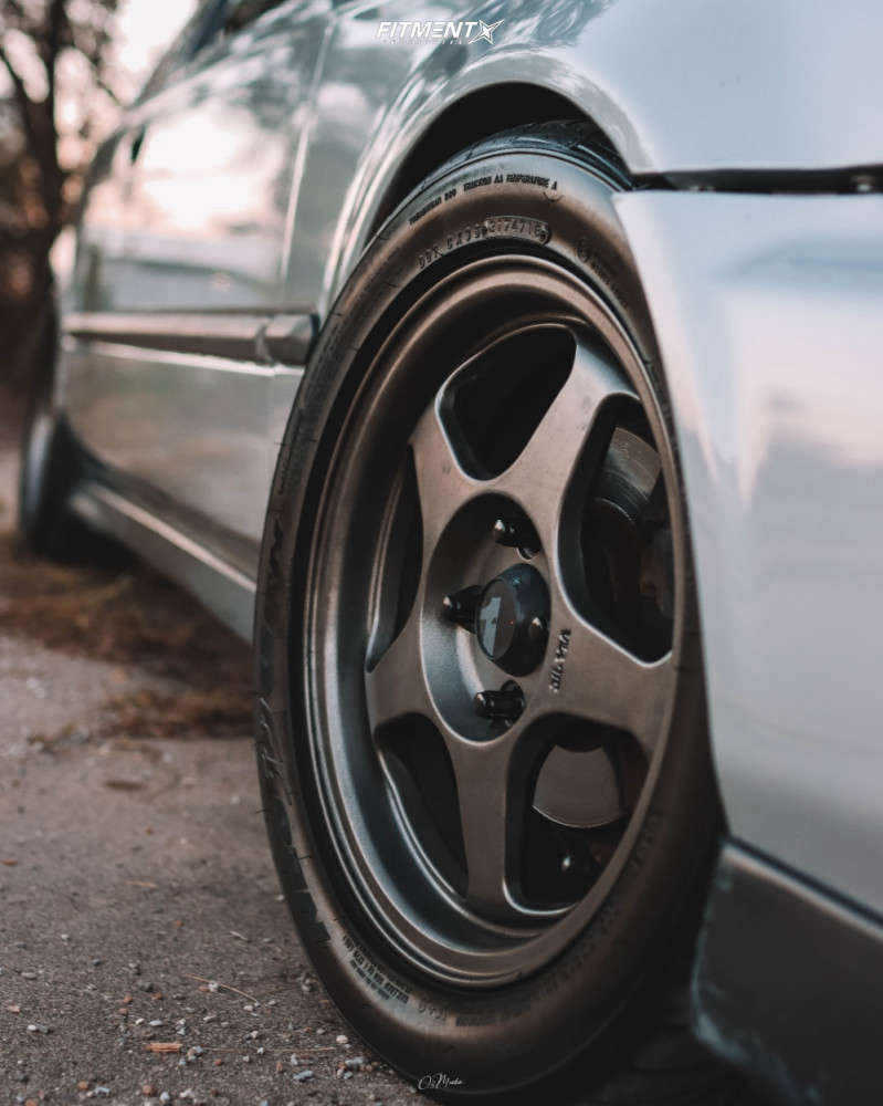 1996 Honda Civic DX with 15x6.5 AVID1 AV8 and Nitto 205x50 on