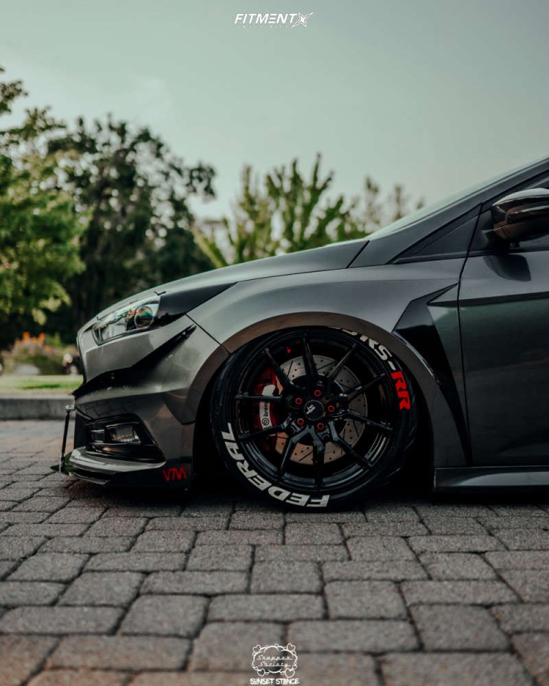 Option Lab Rims R716 Focus 2015 Ford Focus ST with 18x9.5 Option Lab R716 and Federal 265x35 on ...