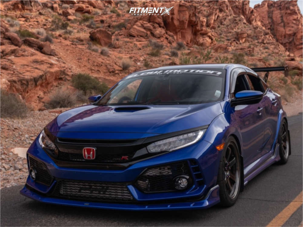 2019 Honda Civic Type R with 18x9.5 Volk Te37sl and Falken