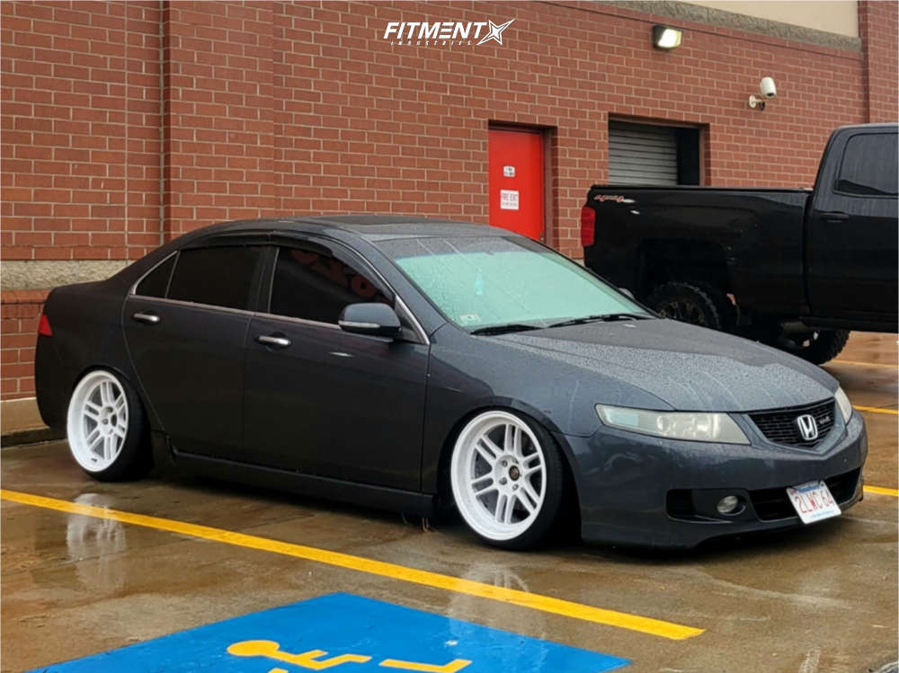 T.s.Xさん専用 2005 Acura TSX Base with 18x9.5 MST Suzuka and Delinte 215x35 on