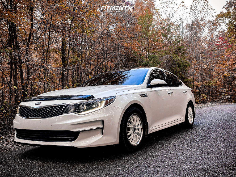 2016 Kia Optima EX with 17x7.5 Drag Dr-19 and Michelin 255x55 on