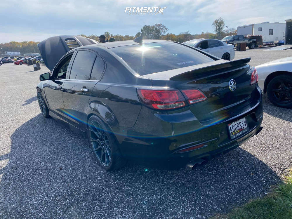 2015 Chevrolet SS Base with 20x9 Niche Staccato and Toyo Tires 255x35 ...