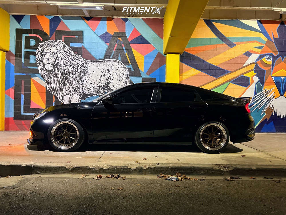 2019 Honda Civic Sport with 18x9.5 Aodhan Ds08 and Goodyear 235x40 on ...