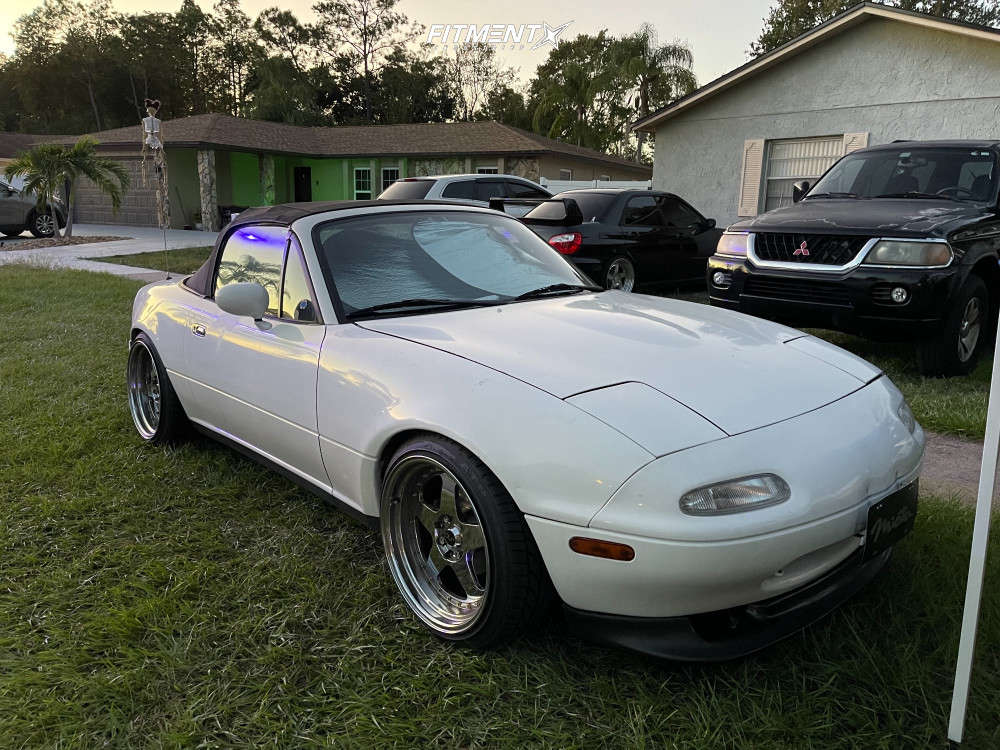 1990 Mazda Miata Base with 17x9 JNC Jnc009 and Nankang 205x40 on
