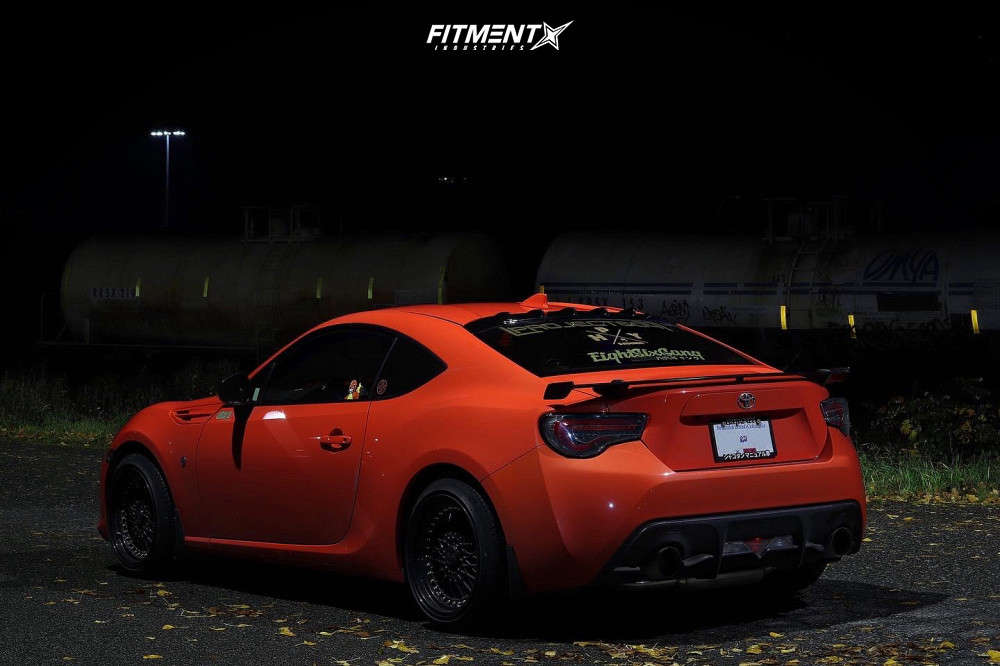 月刊Popteen438～468(×462.467)2017.4～2019.10 2016 hot wheels #176 Black 96 Nissan 180SX Type X greddy 82D