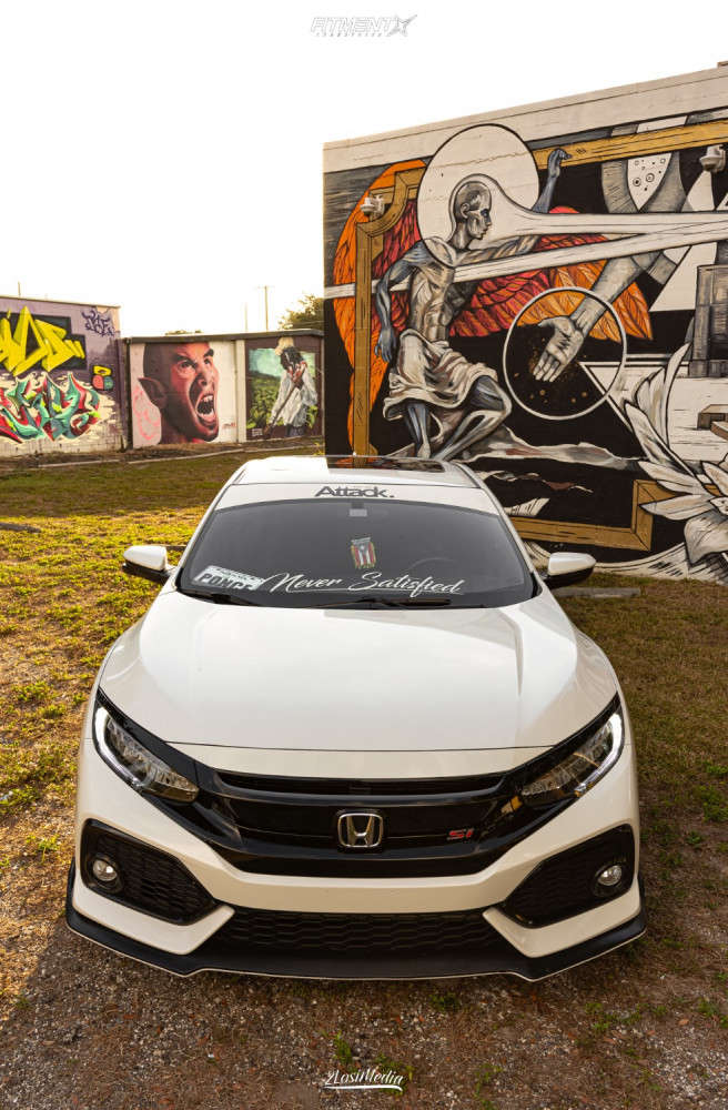 2019 Honda Civic Si with 18x9.5 Aodhan Ah07 and Goodyear 235x40 on ...
