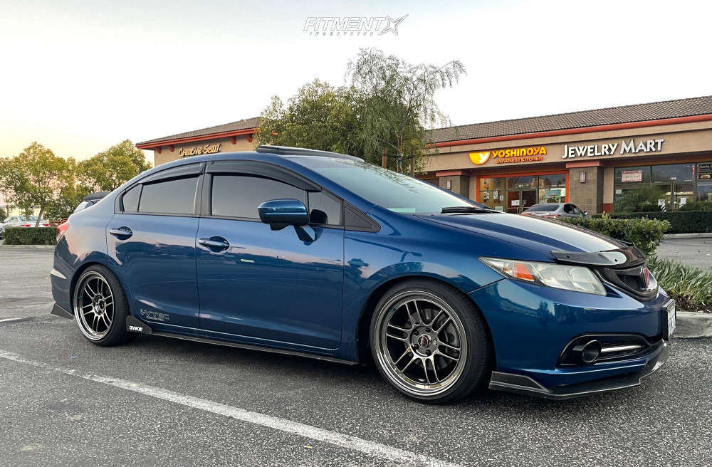 2015 Honda Civic Si with 18x9.5 Enkei Rpf1 and Delinte 215x40 on ...