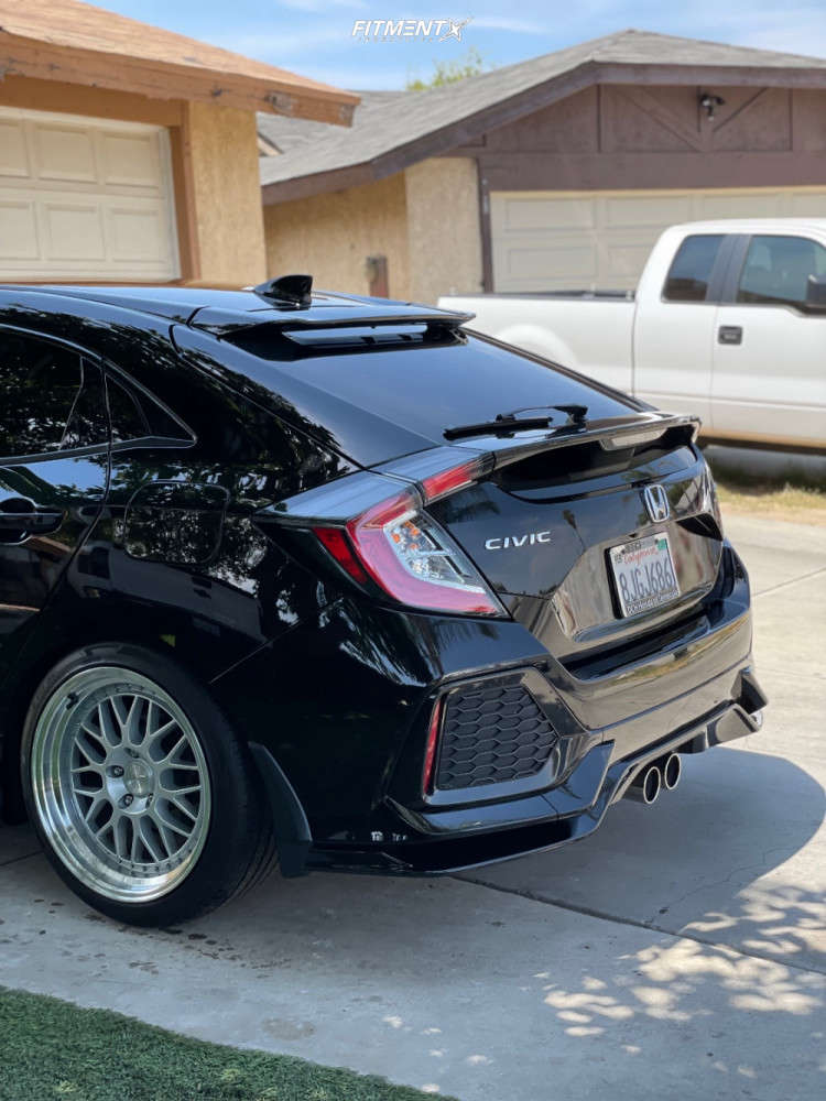 2018 Honda Civic Sport with 18x9.5 Aodhan Ah02 and Laufenn 235x40 on ...