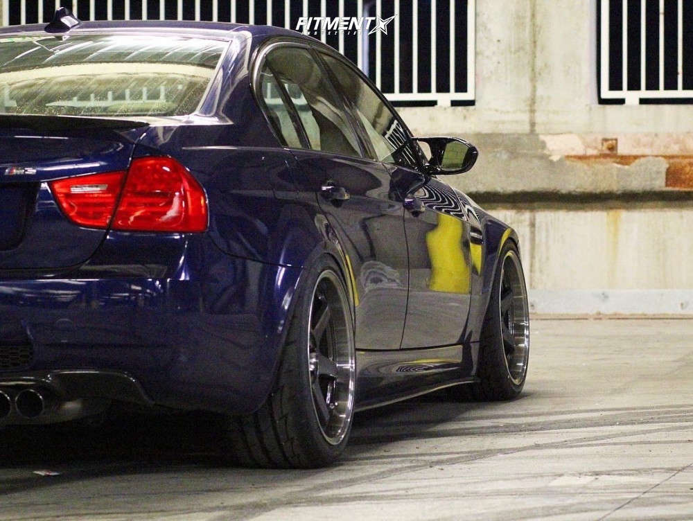 CORSA Sport / 2.5 in Axle-Back 3.0 in Twin Tips | 2008-2012 BMW M3 E90 (14569) main image 0