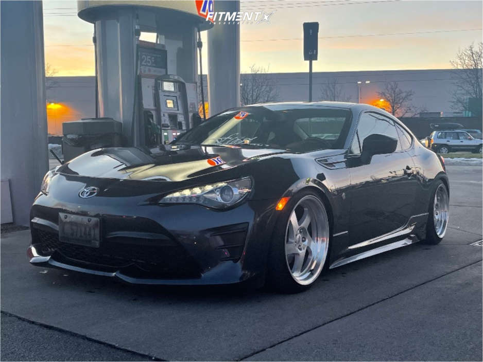 2019 Toyota 86 Base with 18x9.5 Whistler Kr1 and Falken 225x40 on
