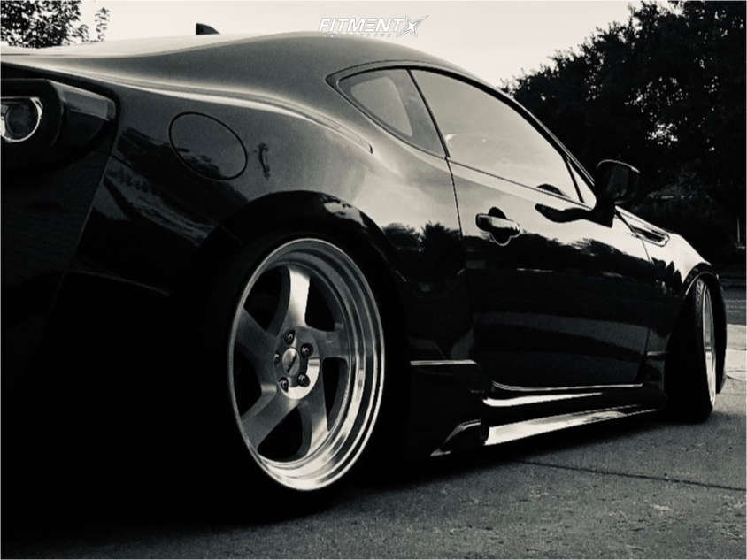 2019 Toyota 86 Base with 18x9.5 Whistler Kr1 and Falken 225x40 on