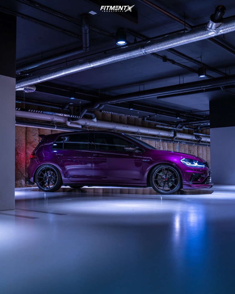 2020 Volkswagen Golf R Base with 19x8.5 Volk G025 and Continental ...