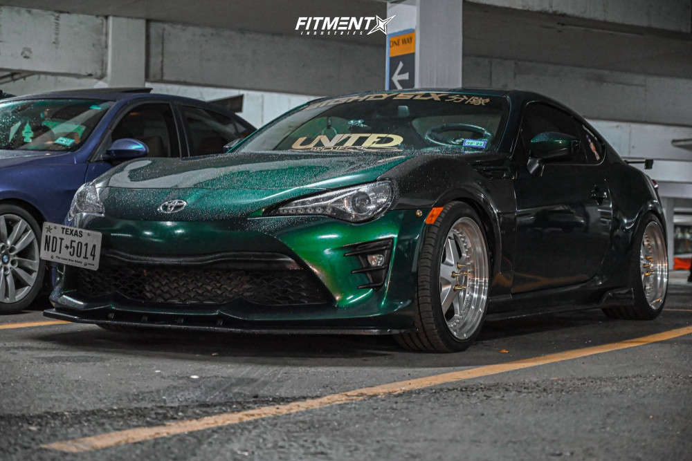 YOHEI 2020 Toyota 86 Hakone Edition with 18x8.5 ESR Sr04 and Kenda