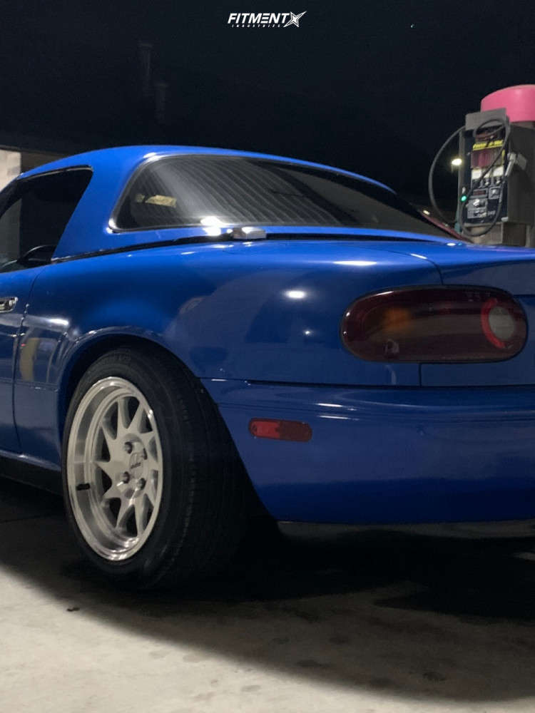 1991 Mazda Miata Base with 15x8 Whistler Kr7 and Hankook 195x50 on