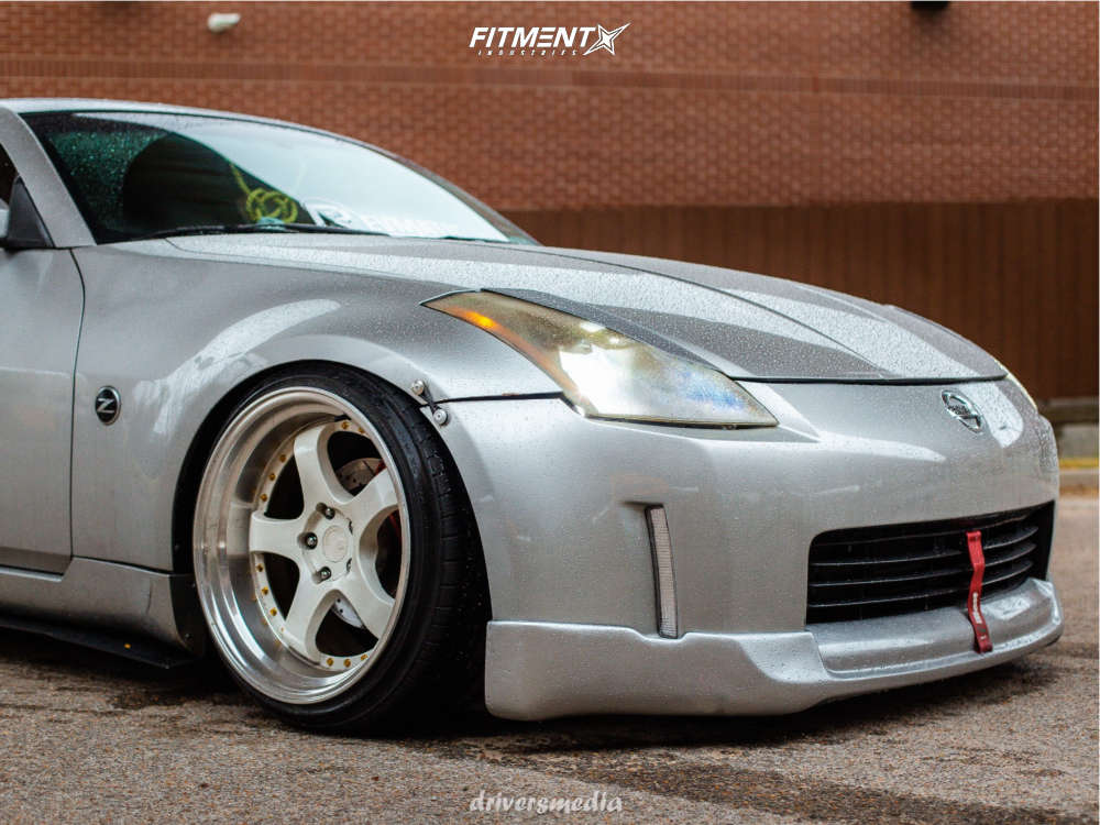 2003 Nissan 350Z Enthusiast with 19x11 Aodhan Ah03 and Achilles