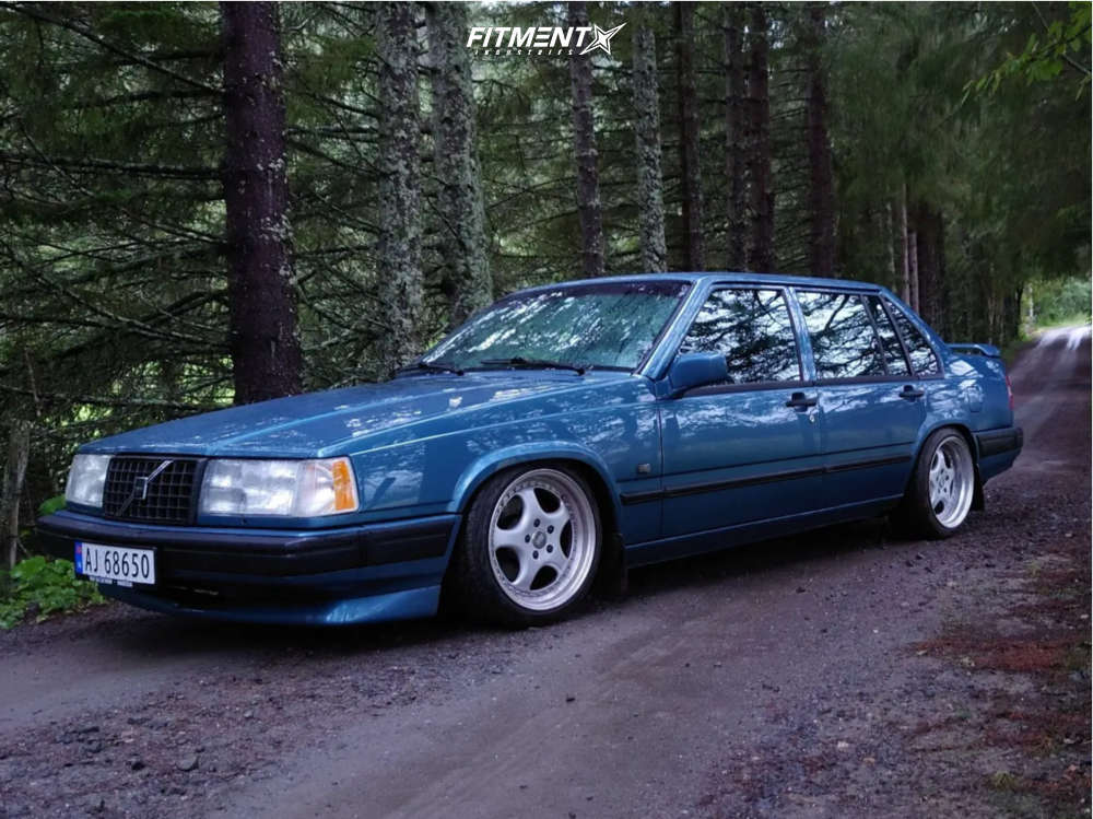 1998 Volvo 945 Turbo Base with 17x8.5 RH Zw1 and Nankang 205x45 on