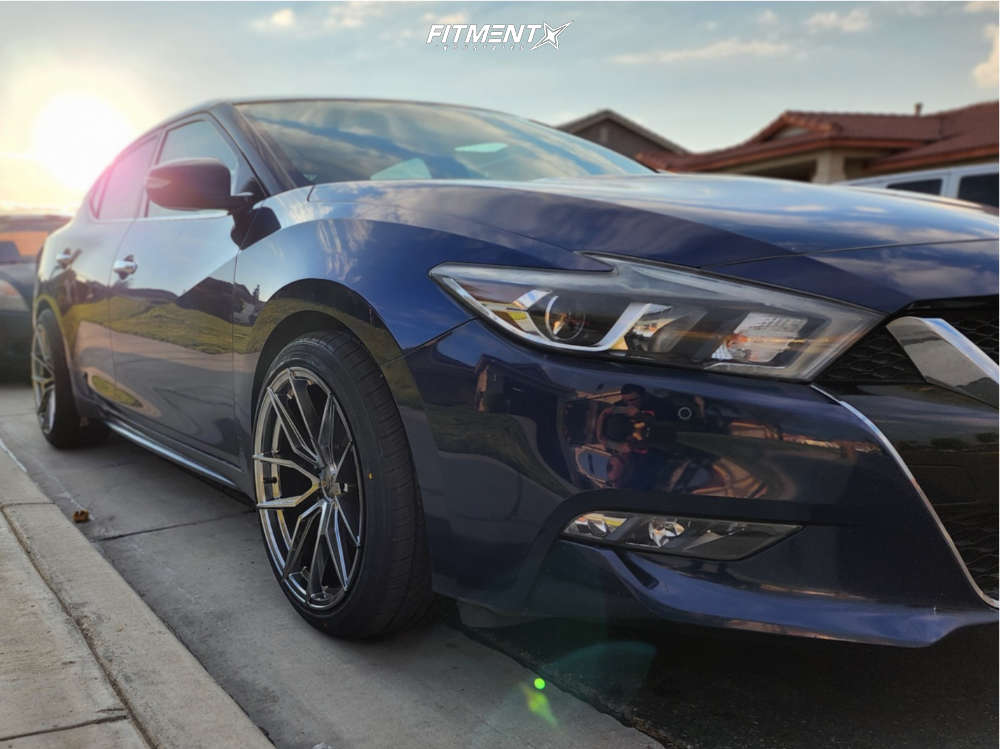 2016 Nissan Maxima SR with 19x10 XXR 559 and Vercelli 245x40 on