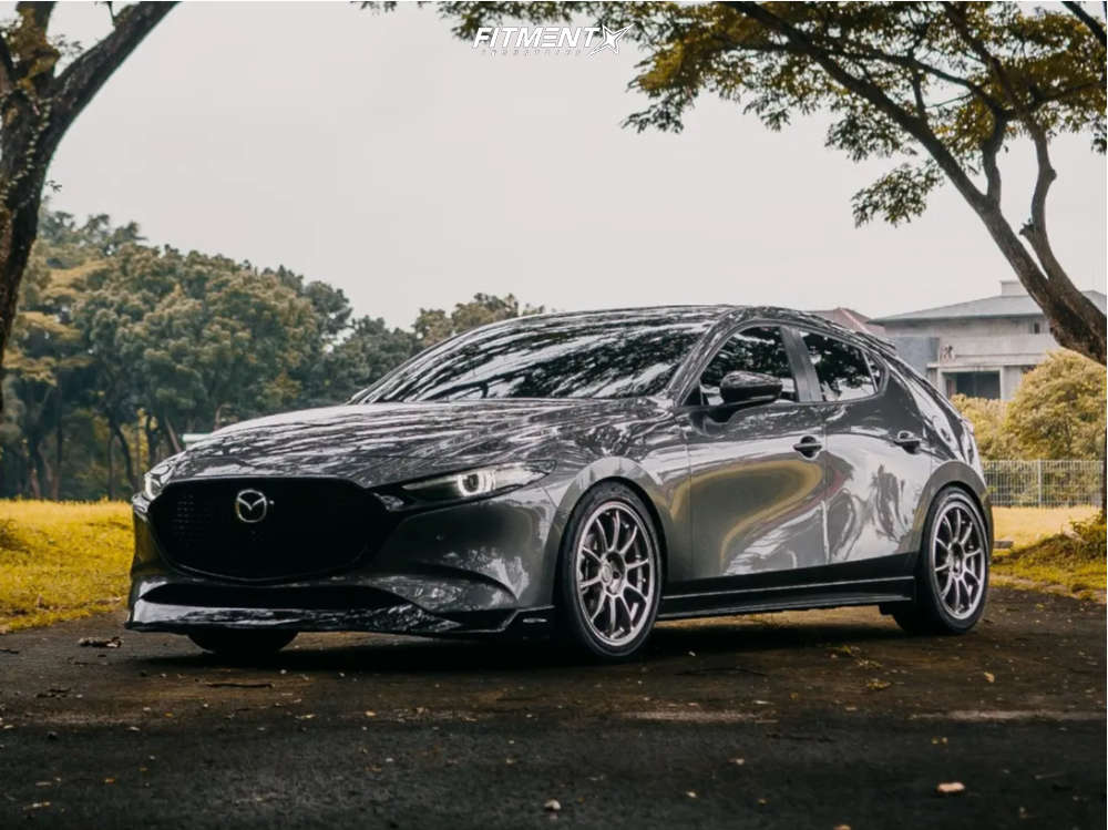 2020 Mazda 3 Sport GT with 18x8.5 Volk Ze40 and Dunlop 225x45 on
