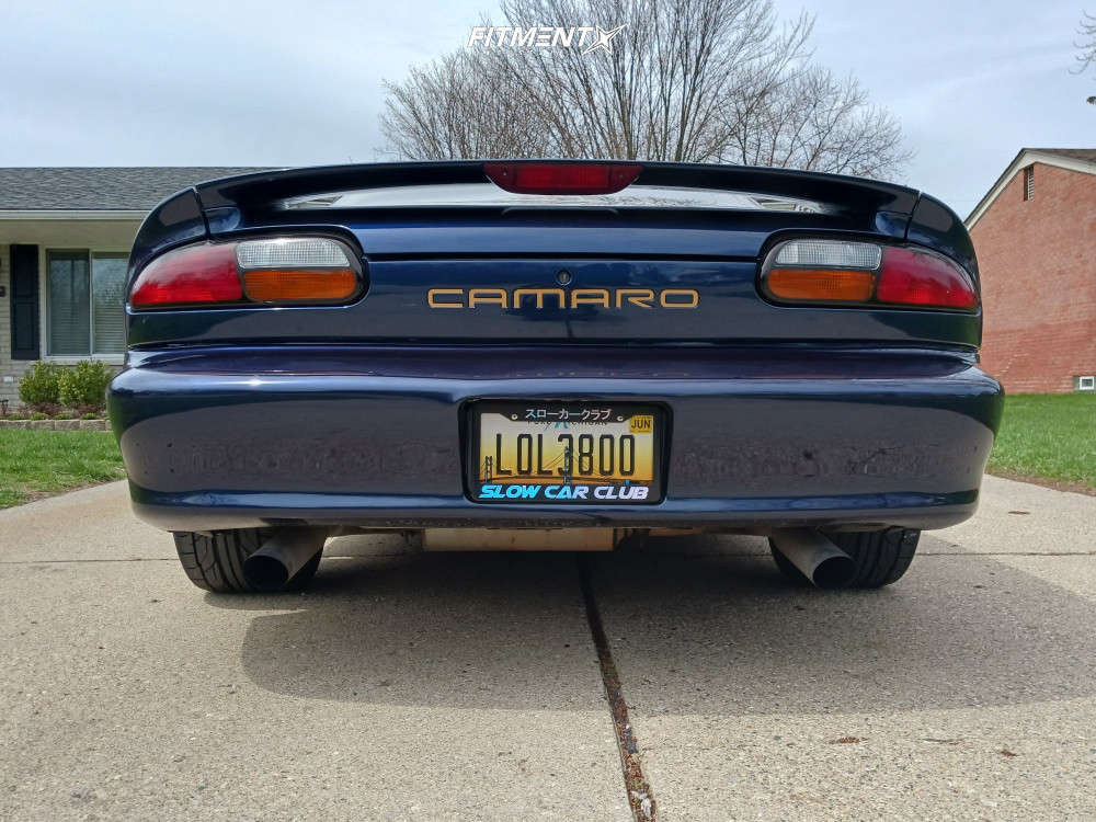 2000 Chevrolet Camaro Base with 18x9.5 Cosmis Racing R1 and Nitto ...