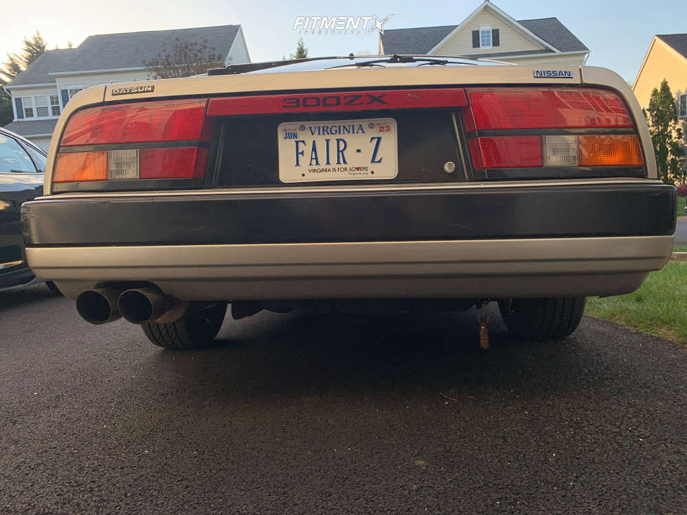 1984 Nissan 300ZX 2 2 with 15x8 Vors Vr7 and Toyo Tires 215x60 on