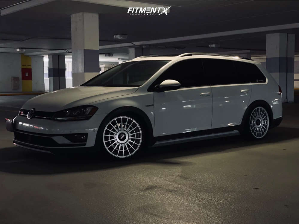 2017 Volkswagen Golf Alltrack Highline with 18x8.5 Rotiform Lasr and
