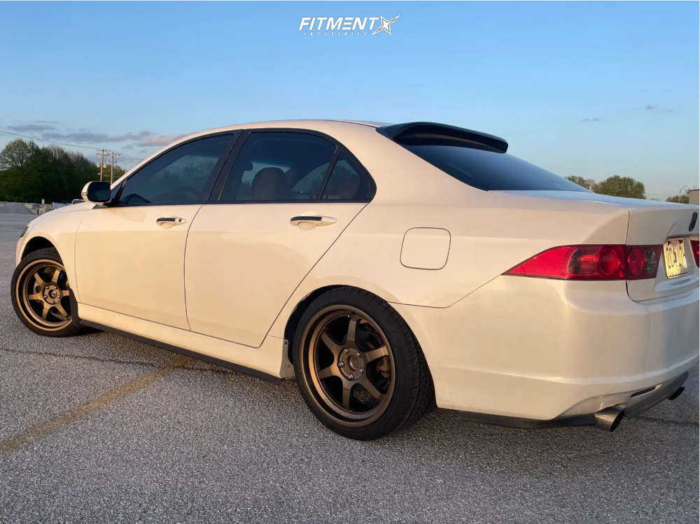 2006 Acura TSX Base with 18x8.5 Aodhan Ah08 and Vercelli