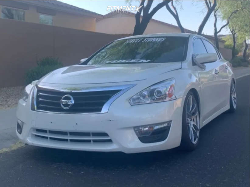 2014 Nissan Altima Base with 18x8.5 AVID1 Av32 and Falken 225x40