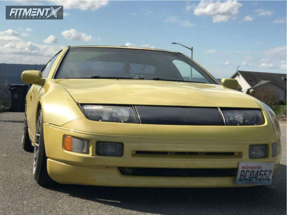 1990 Nissan 300ZX Base with 17x9 XXR 531 and Pirelli 225x45 on