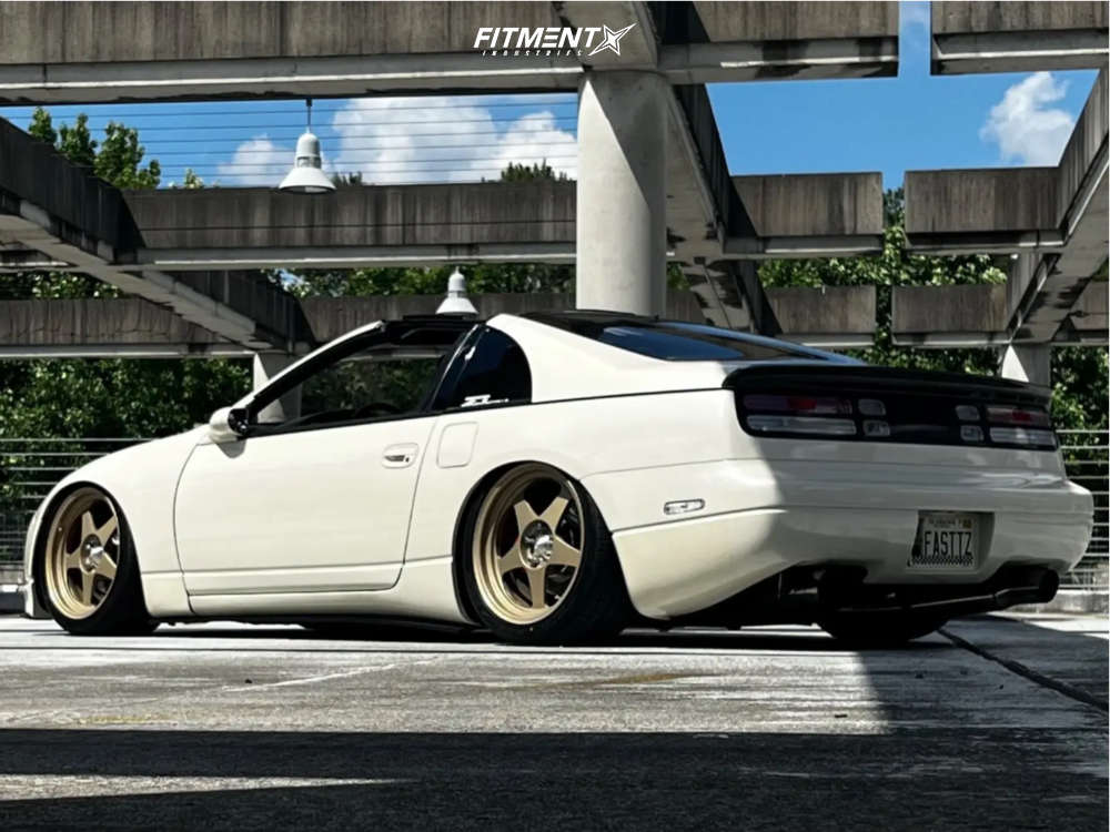 1993 Nissan 300ZX Turbo with 18x9.5 Desmond Regamaster Evo II and