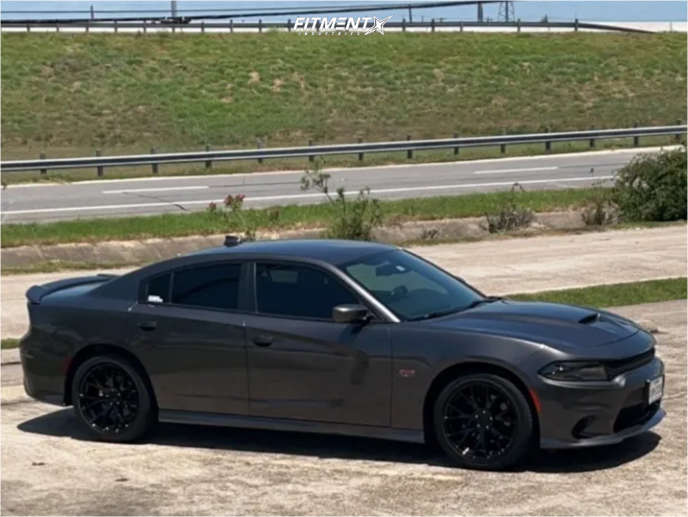 2020 Dodge Charger Scat Pack 392 with 20x9 Voxx Replicas Hellcat and ...