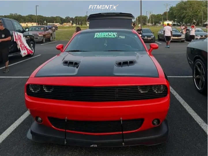 Kronik Rims 2018 Dodge Challenger R/T with 22x8.5 Kronik Kush and Nankang 265x35 on ...