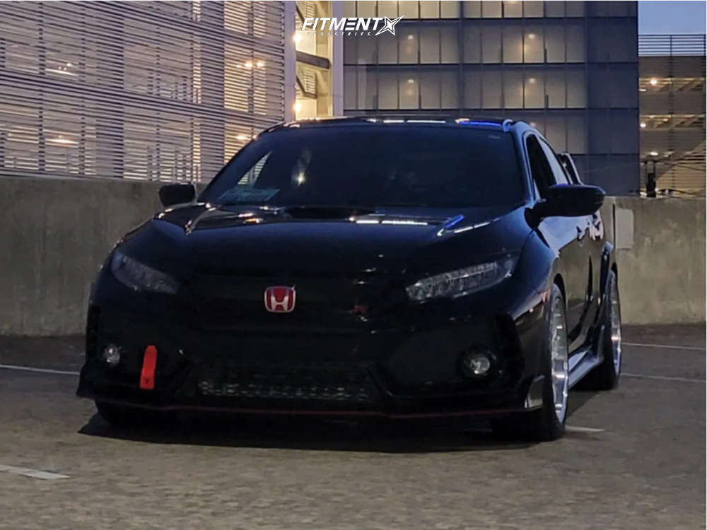 2018 Honda Civic Type R with 18x9.5 ESR CS12 and Continental 255x40 on ...