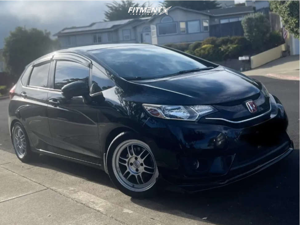 Honda Fit 2016 Tire Size