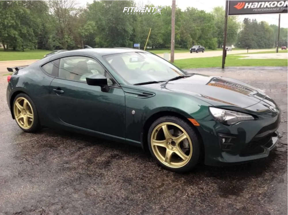 2020 Toyota 86 Hakone Edition with 18x8 Advan Racing RCII and