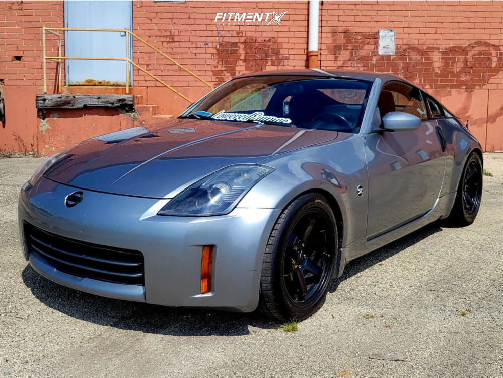 2006 Nissan 350Z Base with 18x9.5 AVID1 Av6 and Continental 265x40