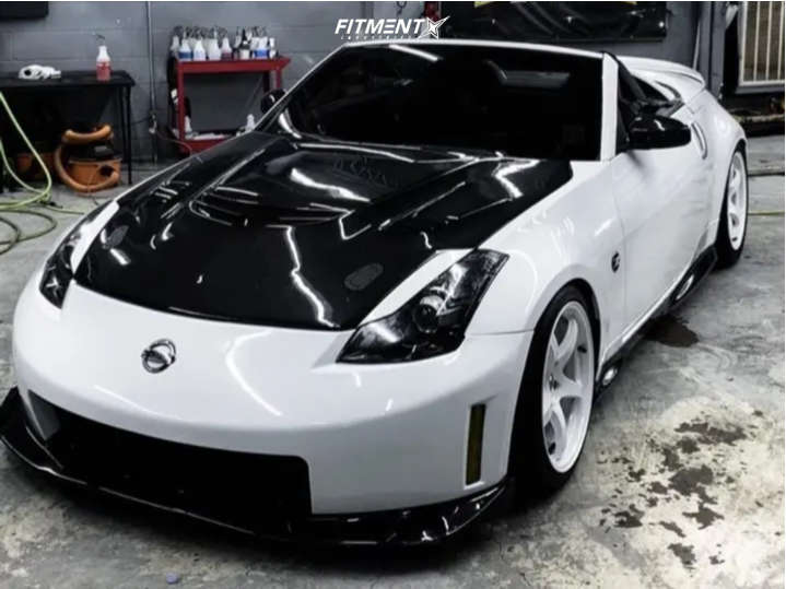 2009 Nissan 350Z Grand Touring with 18x9.5 Gram Lights 57cr and