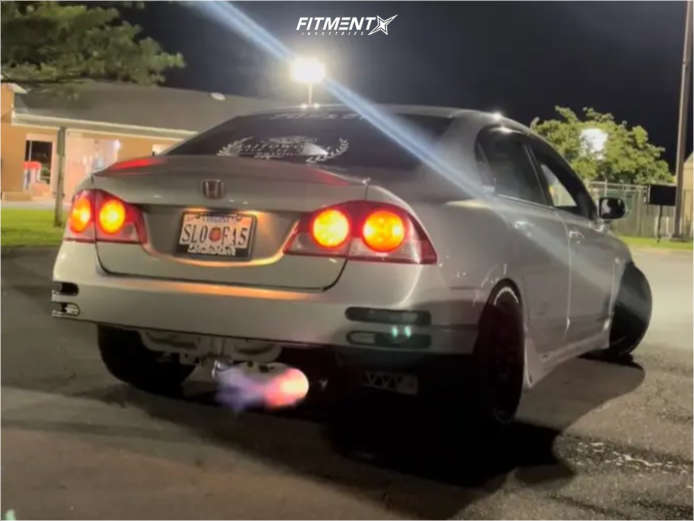 2011 Honda Civic Si with 17x9.5 Enkei Rpf1 and Bridgestone 235x45 on ...