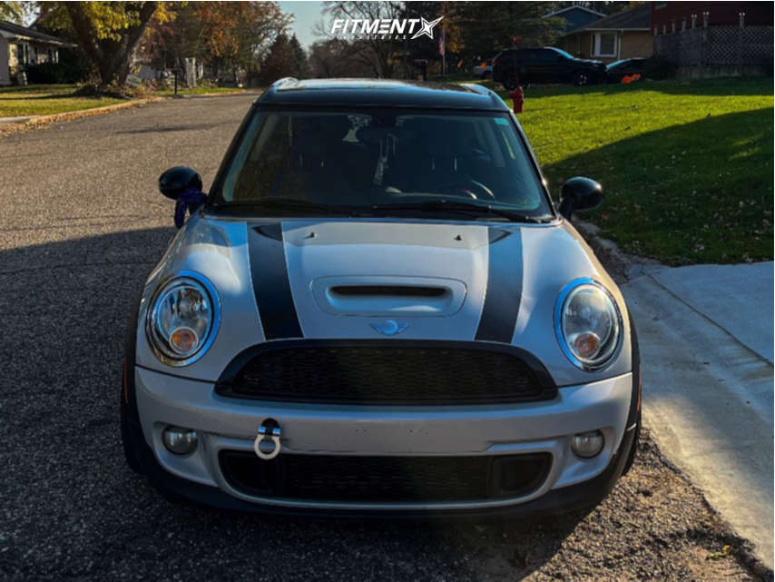 2013 Mini Cooper S Clubman with 17x8 Aodhan Ah02 and Nitto 205x40 on ...
