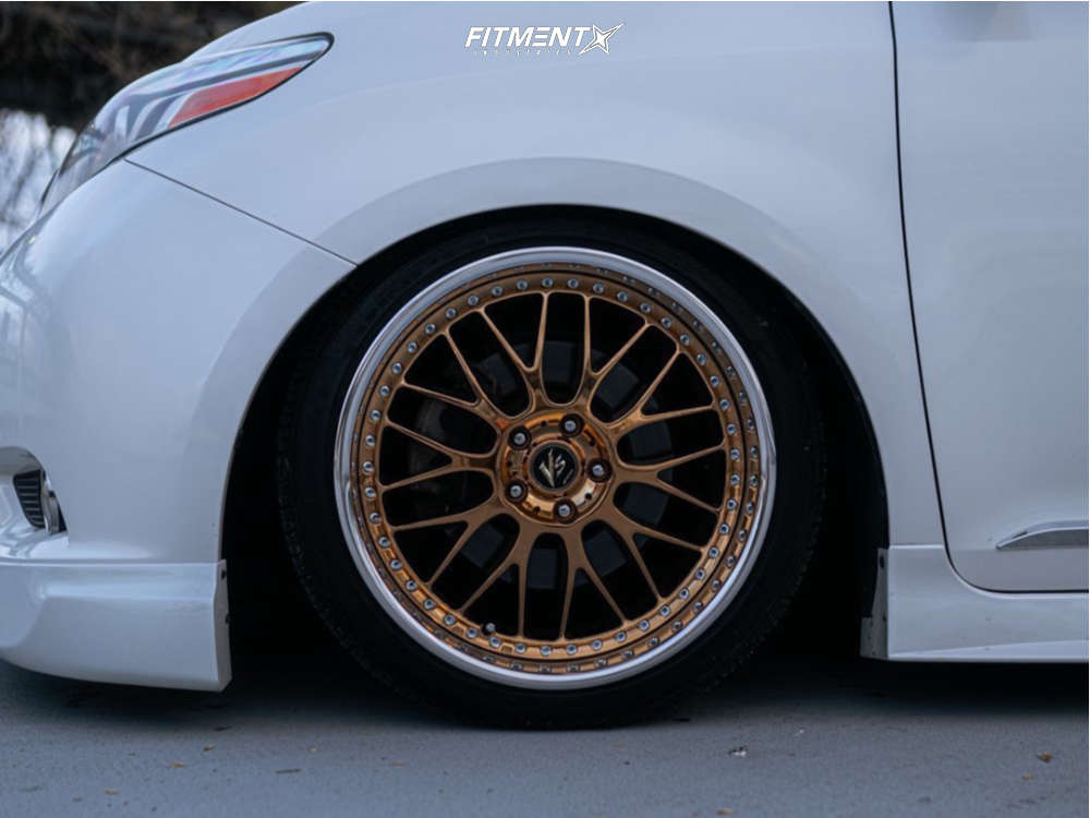 2015 Toyota Sienna Limited with 20x10.5 Work Vs Xx and Falken 245x40 on Air Suspension 2440467
