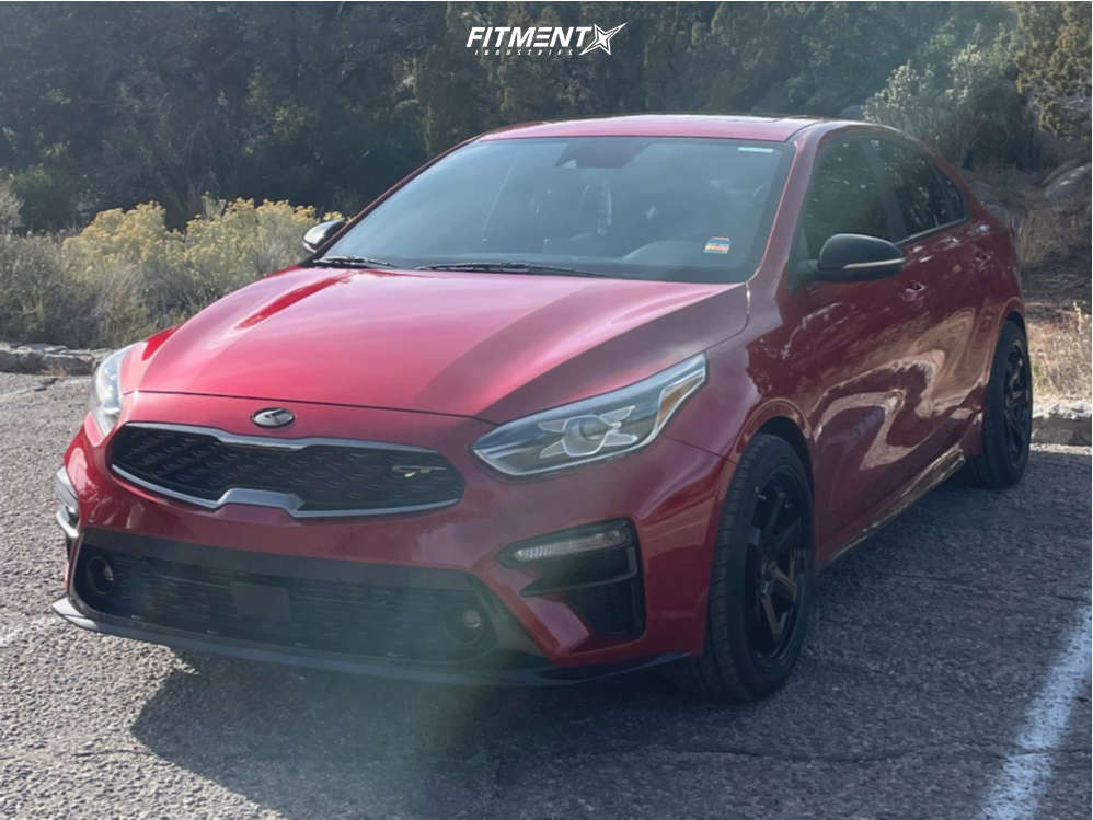 2020 Kia Forte GT with 18x8.5 AVID1 Av6 and Vercelli 235x40 on Stock