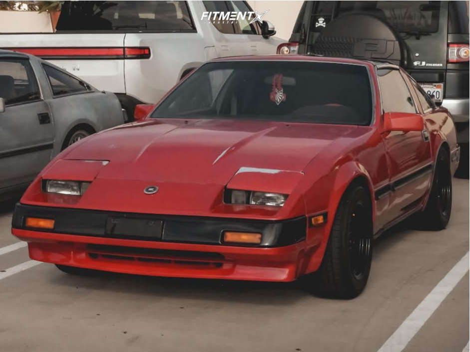 1985 Nissan 300ZX Base with 15x8 Vors Tr7 and Kenda 215x60 on